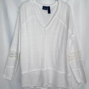 Daytrip tunic length long sleeve women's shirt